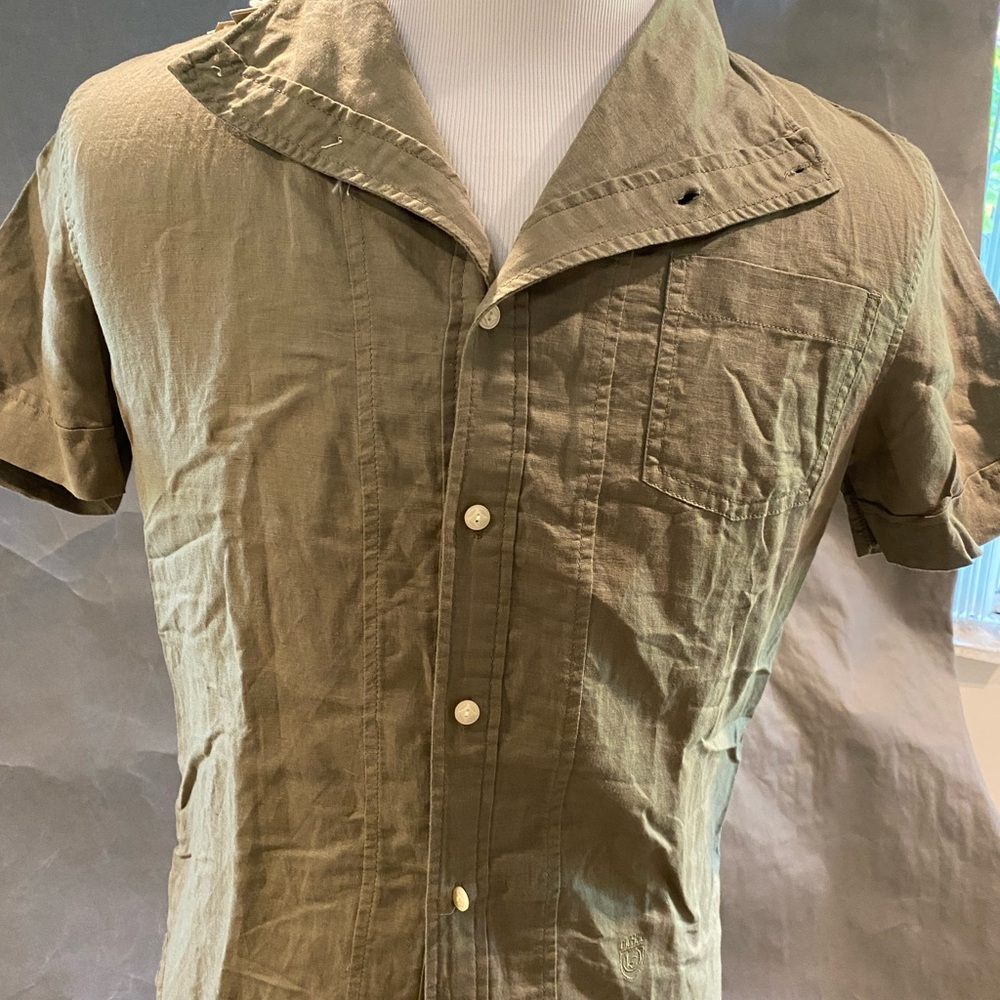 Olive Green Short Sleeve Button-Up Shirt